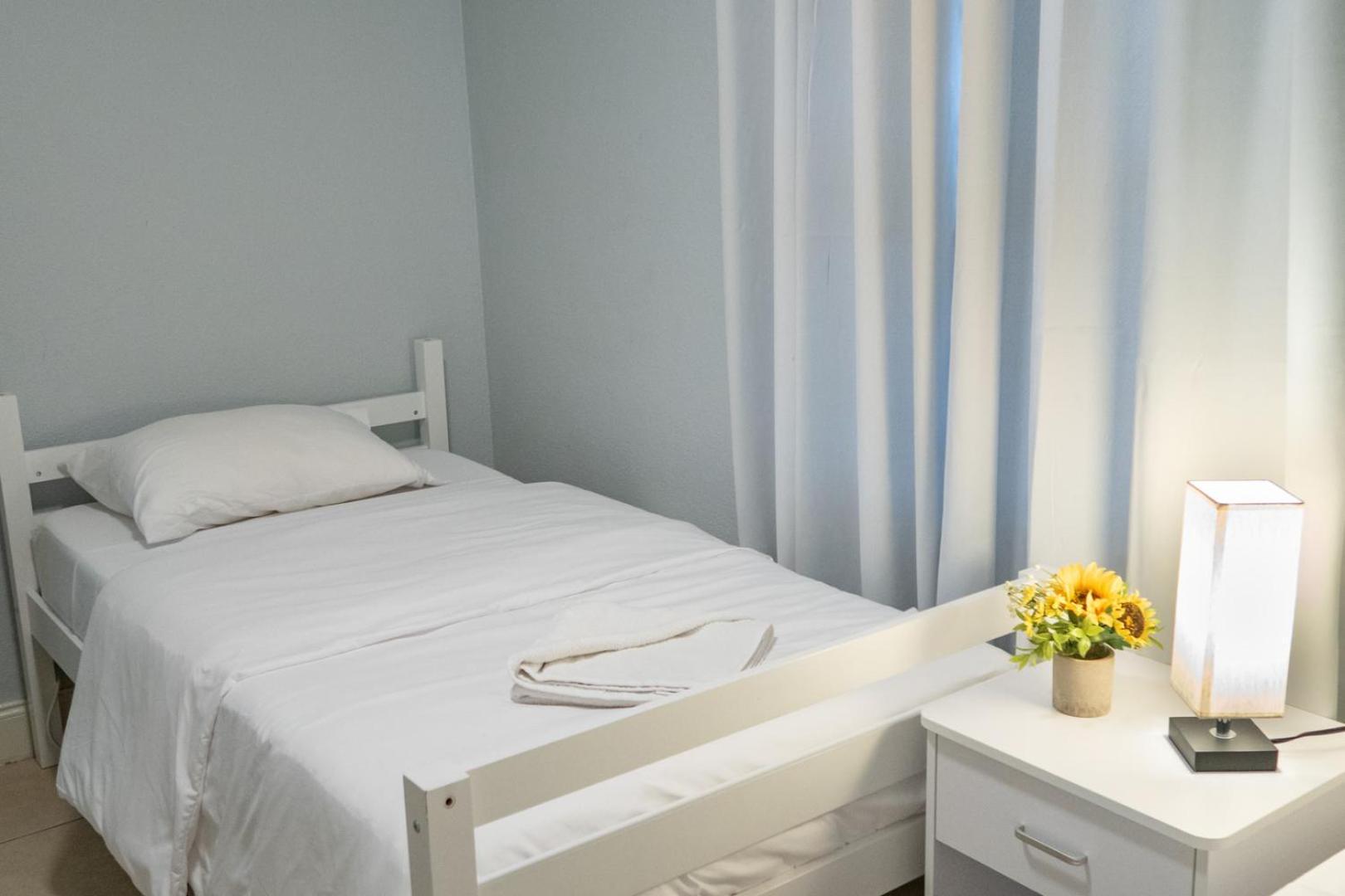 Cozy Near Busch Gardens Adventure Island And Usf Holiday home *